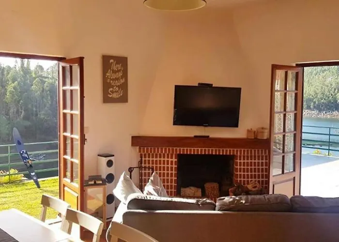 Castelo De Bode - House, A Casa Do Avo